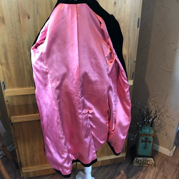 π€ Gallery Luxurious Black Velvet Coat Long Jacket - Picture 4 of 6